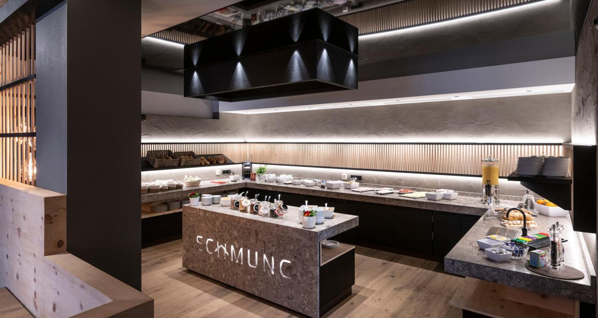 施慕恩酒店 阿尔卑斯休斯山 外观 照片
